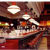 Dave & Busters