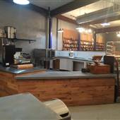 Amalgam Comics & Coffeehouse