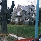 Ardmore Ave & E Moreland Ave