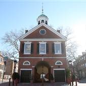 Headhouse Square