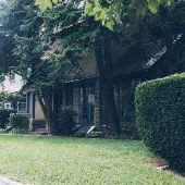 4628 Pine St.