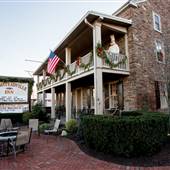 Plumsteadville Inn