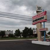 Hilltop Diner