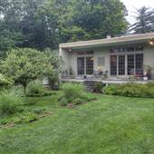 Johnsgate: Bucks County Historic Property