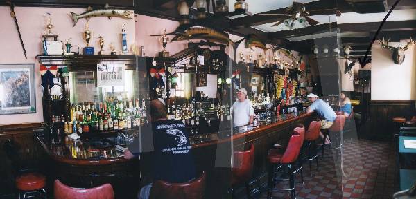 Mick's Inn