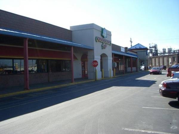 Chuck E. Cheese