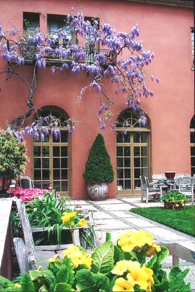Rock Rose Estate