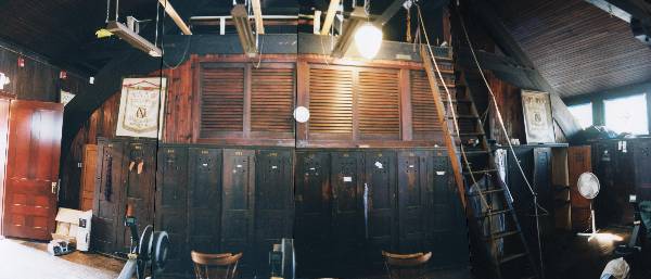 Undine Barge Club